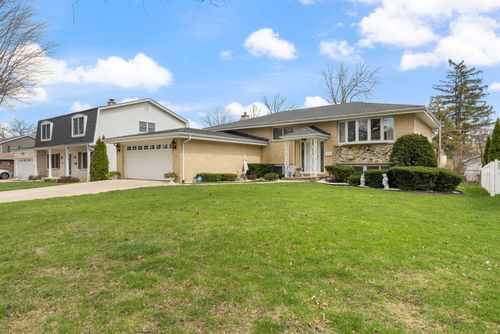 515 N Walnut St, Itasca, IL, 60143-1638 | Card Image