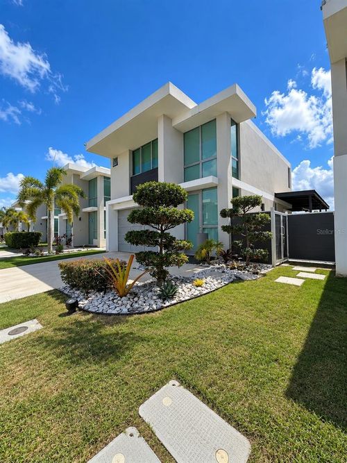 149-Riviera Chelsea Street, BAYAMON, PR, 00959 | Card Image
