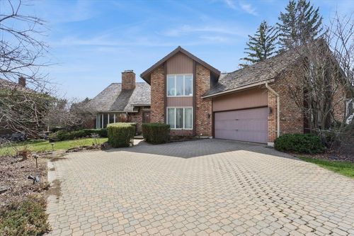 2715 35th St, Oak Brook, IL, 60523-2612 | Card Image
