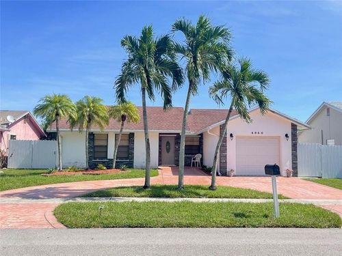 4940 Nw 92nd Ave, Sunrise, FL, 33351-5369 | Card Image