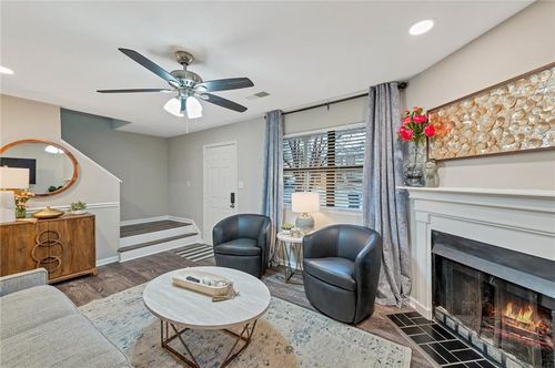 109 Bentley Pkwy, Woodstock, GA, 30188-5553 | Card Image
