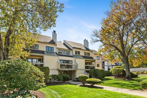 apt-58-1100 Salem St, Lynnfield, MA, 01940-1583 | Card Image