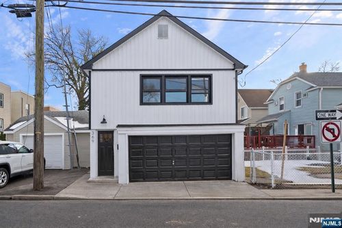369 Hops Ln, Secaucus, NJ, 07094-4125 | Card Image