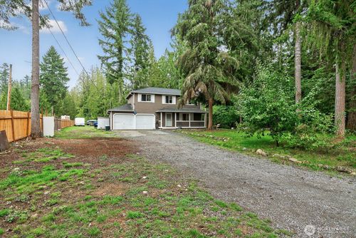 8323 Cedar Grove Ave, Concrete, WA, 98237-9598 | Card Image