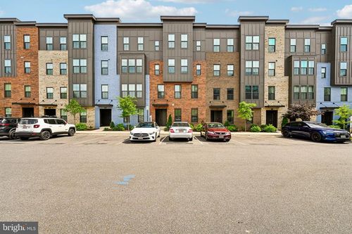 24-10109-B Seattle Slew Ln, LAUREL, MD, 20723-2084 | Card Image