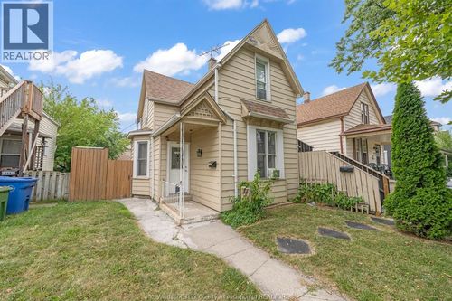 253 Curry Ave, Windsor, ON, N9B2B4 | Card Image