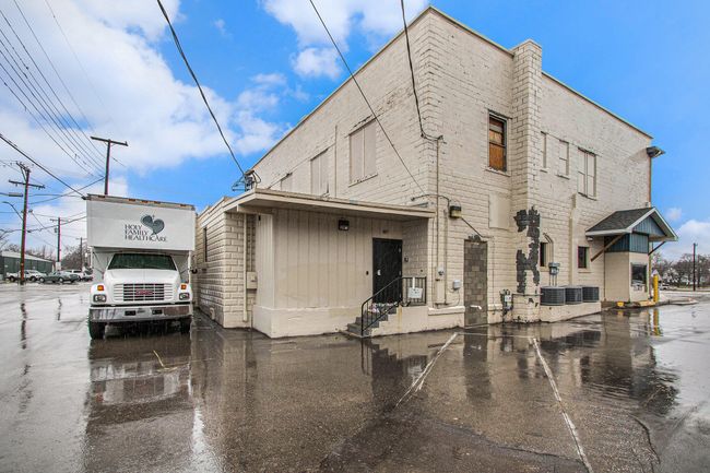 2 E Main St, Home with 0 bedrooms, 1 bathrooms and null parking in Hartford MI | Image 35