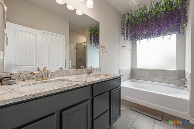 5803 St Charles Dr, House other with 5 bedrooms, 3 bathrooms and null parking in Belton TX | Image 17