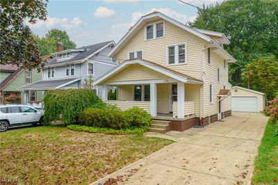 174 E Brookside Avenue, House other with 4 bedrooms, 1 bathrooms and null parking in Akron OH | Image 2