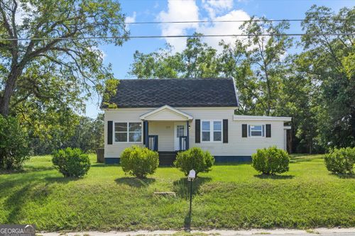 375 Baggs Ave Se, Pelham, GA, 31779-1720 | Card Image