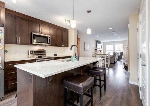 606 Cranford Mews Se, Calgary, AB, T3M2P1 | Card Image
