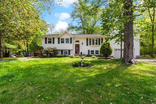 1325 Rebecca Rd, North Dighton, MA, 02764-1704 | Card Image