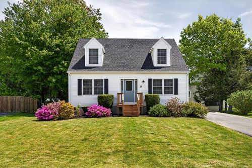 13 Crabtree Dr, Topsham, ME, 04086-1873 | Card Image