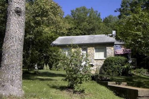5778 River Rd, Nashville, TN, 37209-5603 | Card Image