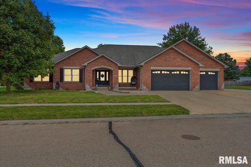 1424 Horse Creek Trail, Pawnee, IL, 62558 | Card Image