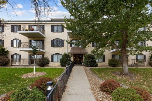 apt-121-2135 1st Ave Se, Cedar Rapids, IA, 52402-6354 | Card Image