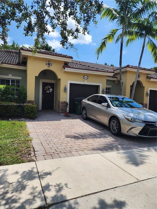 1239-1239 Ne 32nd Ter, Homestead, FL, 33033-5361 | Card Image