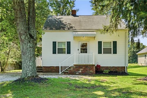 26571 Sprague Rd, Columbia Station, OH, 44028-9510 | Card Image