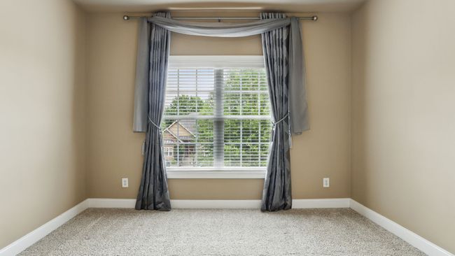 Bedroom on the 2nd floor with a double door closet. | Image 22