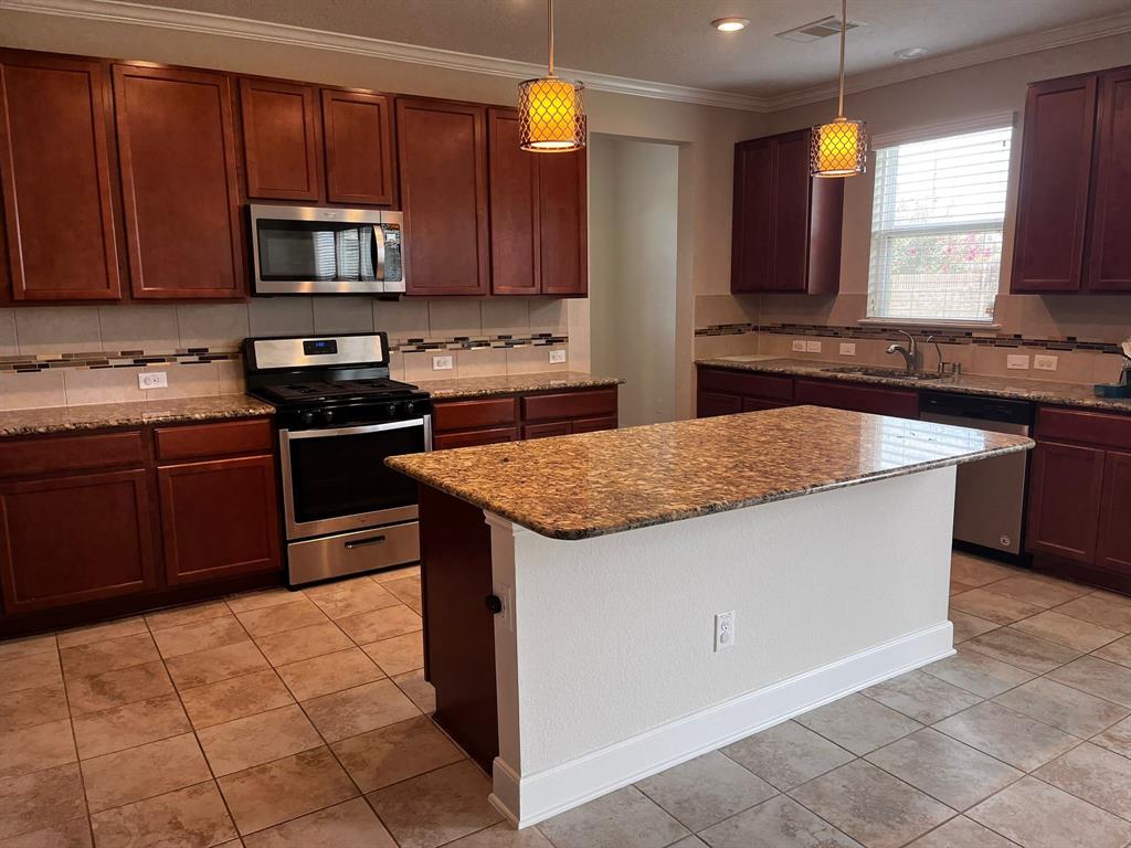 Peralta Preserve Ln, Katy, TX 77494