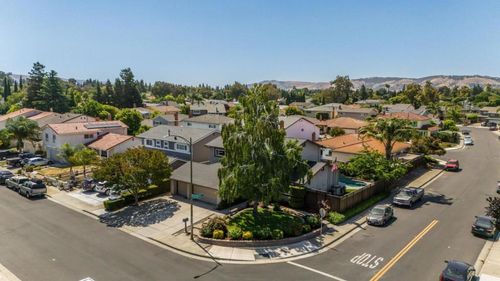 158 Park Ellen Dr, San Jose, CA, 95136-2515 | Card Image
