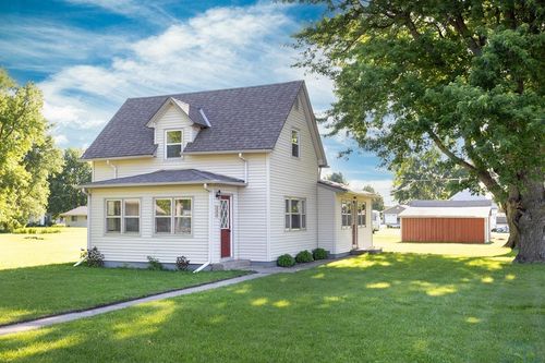 202 Alderson St, Sloan, IA, 51055-7715 | Card Image