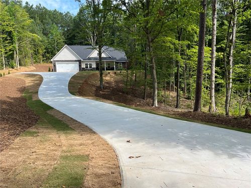 218 W Halfway Branch Rd, Walhalla, SC, 29691-5812 | Card Image