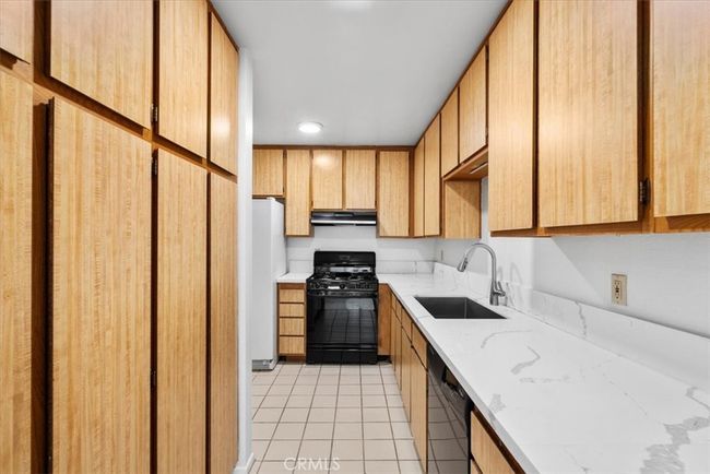 Kitchen | Image 6