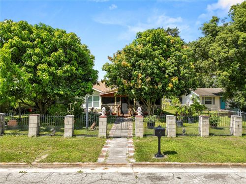 515 N 3rd St, LAKE WALES, FL, 33853-3223 | Card Image