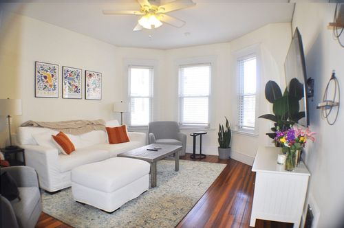 a-401 K Street, Boston, MA, 02127 | Card Image