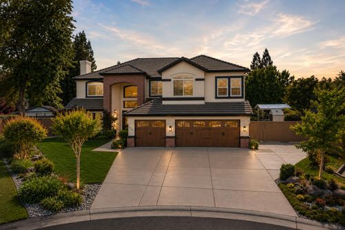 324 Gailes Ct, Roseville, CA, 95747-5845 | Card Image