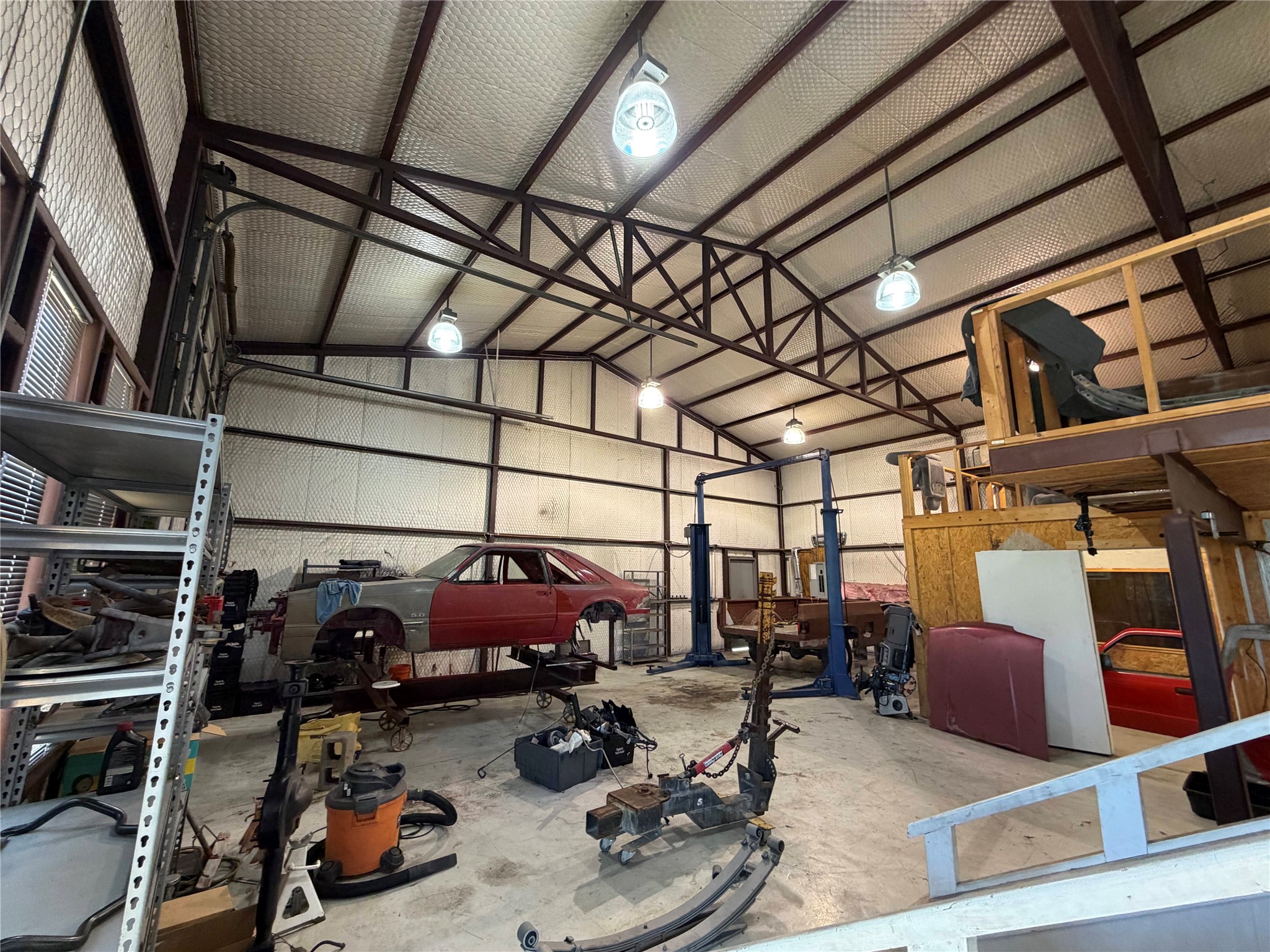 Commercial Lease in Crowley 4