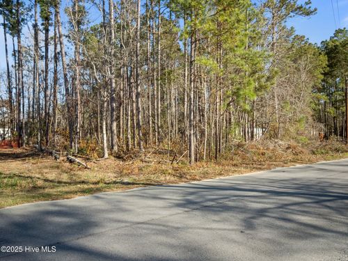 111a-400 Stoneybrook Dr, Swansboro, NC, 28584-8195 | Card Image