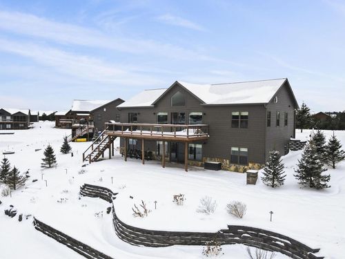 N8620 N Log Cabin Ct, New Lisbon, WI, 53950 | Card Image