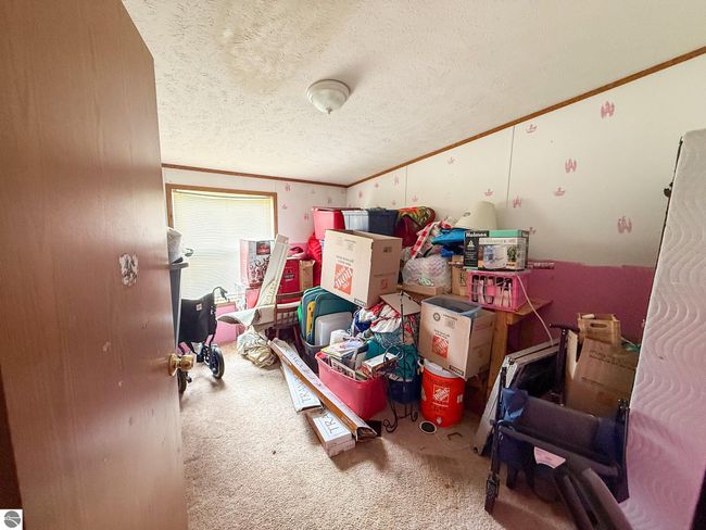 299 Cloverleaf Ln, House other with 3 bedrooms, 2 bathrooms and null parking in Houghton Lake MI | Image 13