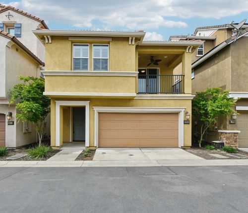 2004 Camino Real Way, Roseville, CA, 95747-8433 | Card Image