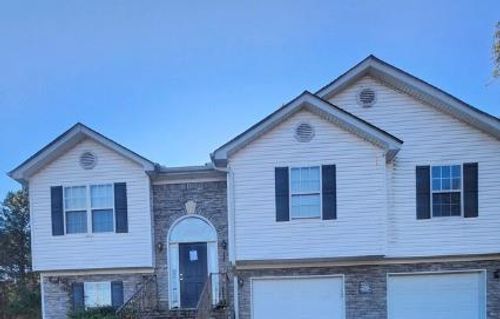 145 Clover Valley Dr, Covington, GA, 30016-8543 | Card Image