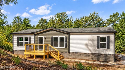 3827 Demory Rd, La Follette, TN, 37766-5967 | Card Image