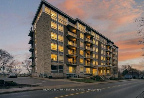 209-479 Charlton Ave E, Hamilton, ON, L8N0B4 | Card Image