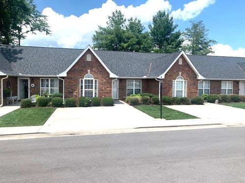 619-619 E Lane St, Shelbyville, TN, 37160-3437 | Card Image