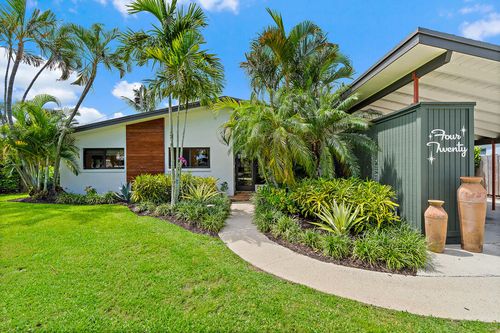 420 Gulf Rd, North Palm Beach, FL, 33408-4829 | Card Image