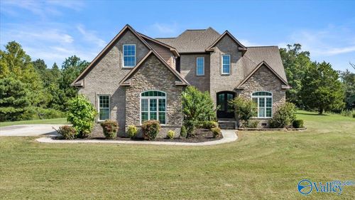 353 Burleson Mountain Rd, Hartselle, AL, 35640-4343 | Card Image