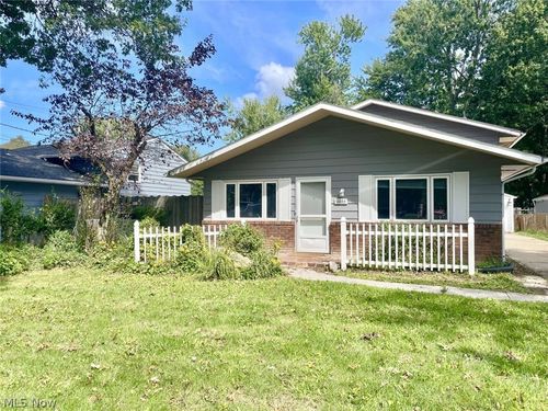 4885 Lear Nagle Rd, North Ridgeville, OH, 44039-2103 | Card Image