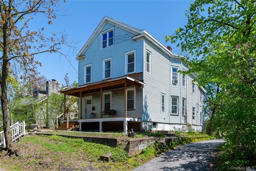 141 Corlies Ave, Poughkeepsie, NY, 12601-2821 | Card Image
