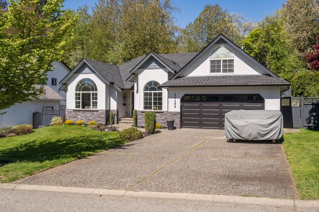 46489 Edgemont Place, House other with 3 bedrooms, 2 bathrooms and 6 parking in Chilliwack BC | Image 2