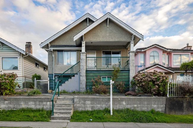 1244 E King Edward Avenue, House other with 5 bedrooms, 2 bathrooms and 2 parking in Vancouver BC | Image 1