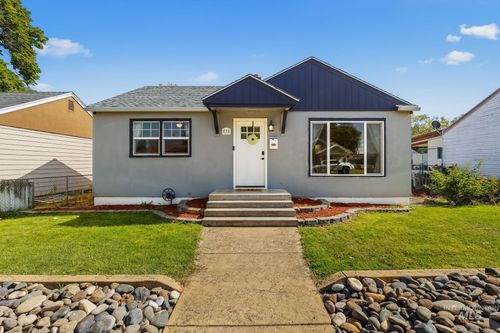 835 12th St, Clarkston, WA, 99403-2212 | Card Image