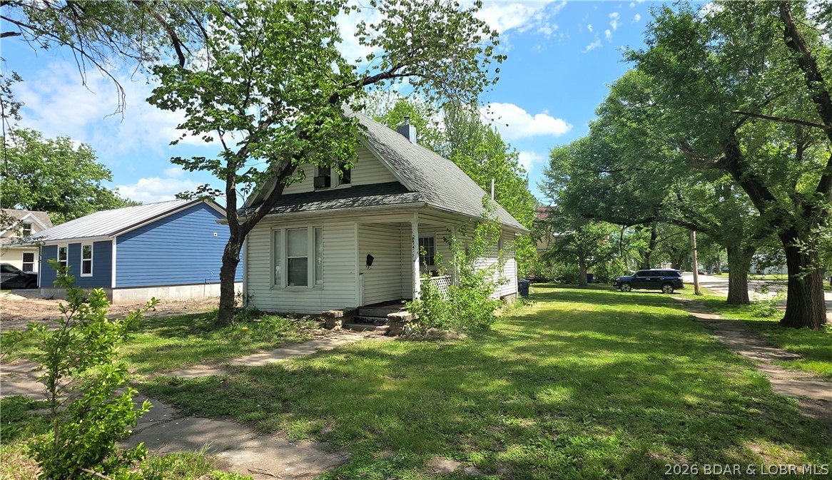 Residential in Eldon 3