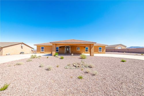 11671 W Secrest Ave, White Hills, AZ, 86445-8773 | Card Image