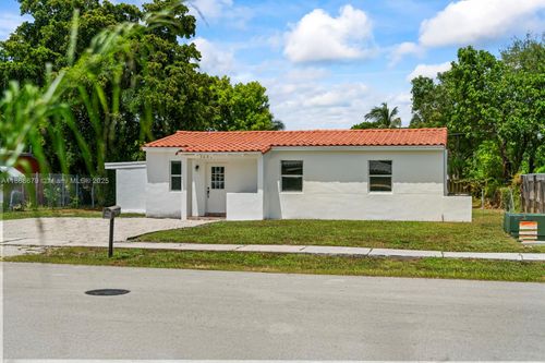 1631 Nw 12th Ct, Fort Lauderdale, FL, 33311-5823 | Card Image